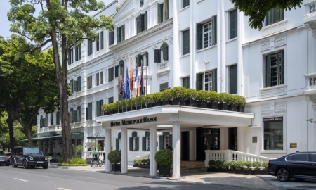 Khách sạn Metropole